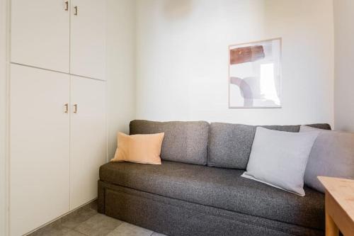 Upscale 3BR Apartment in Chalandri by UPSTREET - image 14