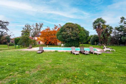 The Coach House - Avec piscine partagée gîte à louer Sauveterre-de-Béarn