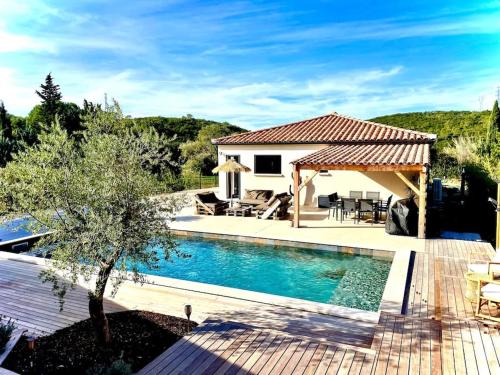 Mas LAOME Villa proche d'UZÈS gîte à louer Vacquières