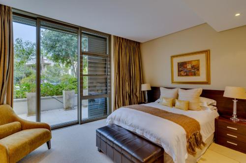 ماونتن مارينا لوكسري ابارتمنتس