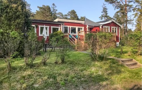 . 3 Bedroom Cozy Home In Mönsterås