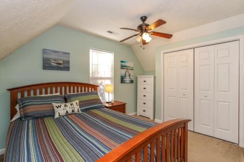 House # 15 Lakin it Easy no pets Lake View in Centre, USA