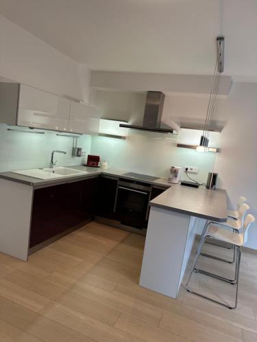 Apartments Palmovka - image 3