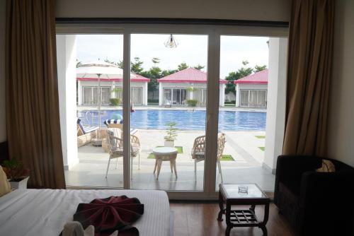 . Mannat villa resort