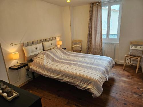 Maison de village 6 à 8 personnes (Maison de village 6 a 8 personnes) in Le Fossat (Midi-Pyrenees)
