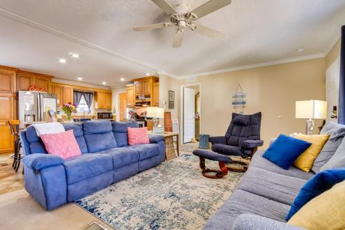 Pensacola Family Vacation Rental Home with Grill!