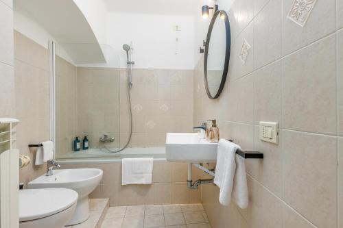 - Near Funicolar - Bergamo Alta Design HOUSE 2, Bergamo (foto 4)
