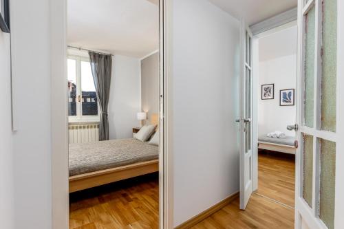 - Near Funicolar - Bergamo Alta Design HOUSE 2, Bergamo (foto 7)