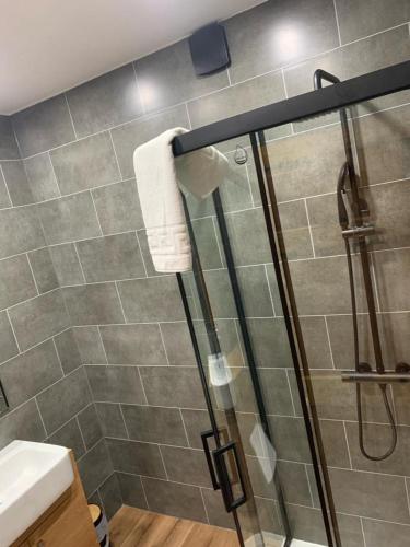 Modern Grassmarket Apartment - image 12