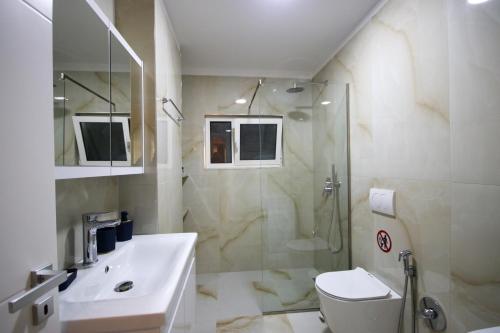 Johan's Apartment, Tirana (photo 9)
