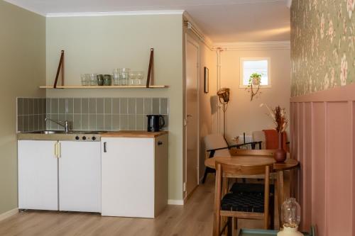 Kitchen, Glaskogen Apartments in Björbol
