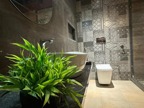 Redstone Villa By Koyna Stays in Koynanagar