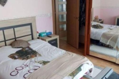 bonito apartamento en Ferrol podéis Llamar a Booking para dudas