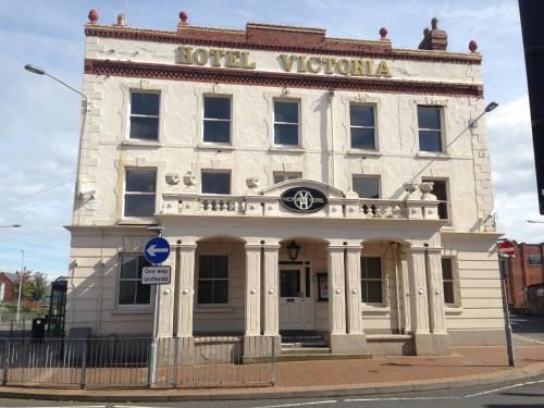 入口, 維多利亞酒店 (Victoria hotel) in 霍利韋爾