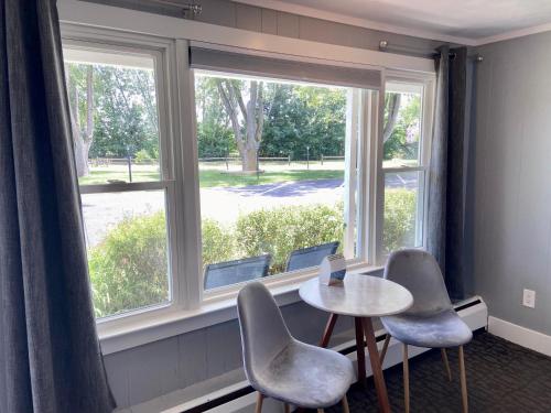 Elk Rapids Lakeshore Inn - 전망