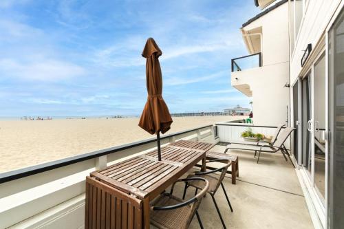 Ocean Retreat in Newport Beach, USA