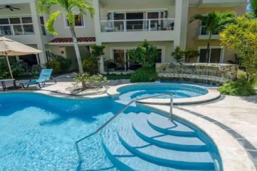 2BR Paradise Beach Apt Cabarete