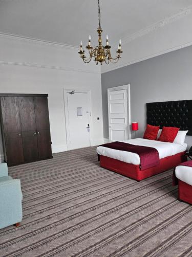 Standard Family Room with One Double Bed and One Single Bed - Non-Smoking