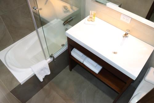 528550793 Hotel San Agustin Plaza