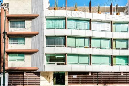 Upscale Polanco, 24 7 Security, Walk to Shopping! photo 4