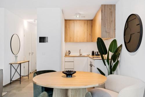 Stylish 1BR Apt - Heart of Gasperich