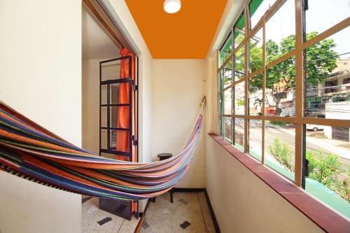 Balcony/terrace, Ding-Dong Hostel in Cali