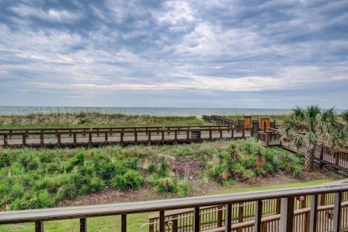 Low Fees Oceanfront Condo