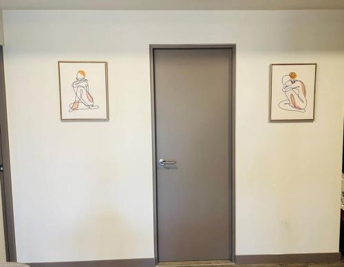 Bathroom, Modern Skyline Rohrmoser in San Jose