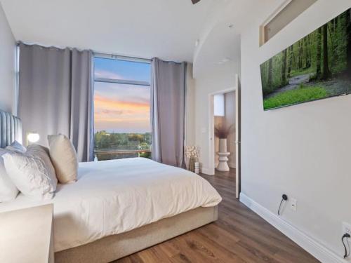 4Bedroom/ 2bath 2100sq ft Thorton Park Master Suite in Orlando, USA