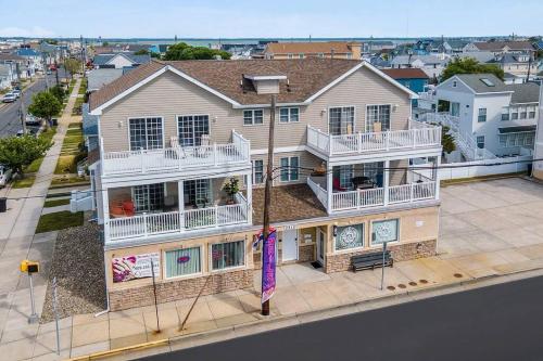 North Wildwood 3 Bedroom Condo! in North Wildwood, USA
