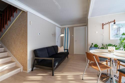 Fjord view apartment in Ålesund with free parking (Fjord view apartment in Alesund with free parking) in اليسوند
