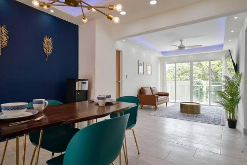 3 bed 2 bath comfortable apt in zona colonial