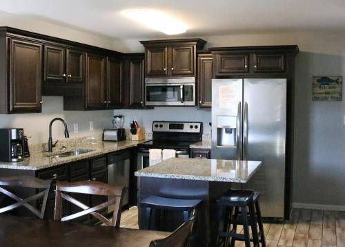 House #58 Lake Life pet friendly in Centre, USA