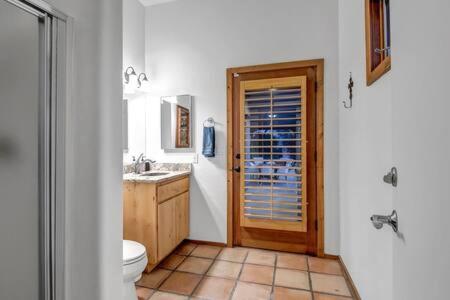 Ultimate Scottsdale Vacation Retreat - image 4