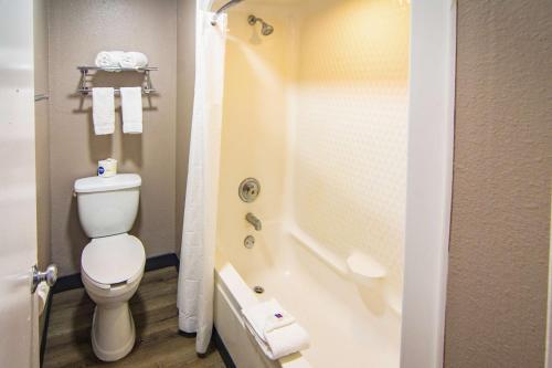 Motel 6-Kissimmee FL - Orlando - image 8