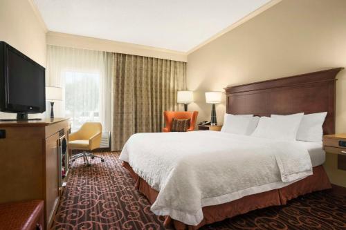 Hampton Inn Forrest City - image 7