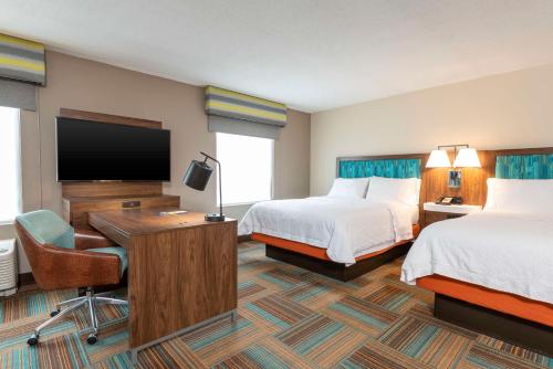 Hampton Inn & Suites Fort Myers-Colonial Boulevard