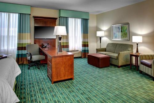 Hampton Inn and Suites Coconut Creek