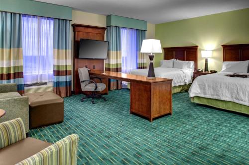 Hampton Inn and Suites Coconut Creek