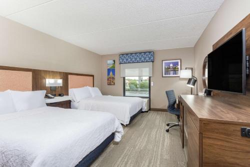 Hampton Inn Harrisburg-East/Hershey - image 3