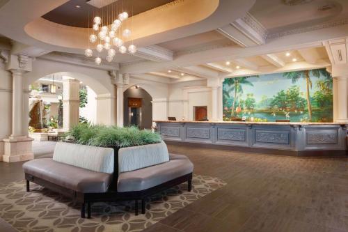 Lobby, Embassy Suites by Hilton Fort Lauderdale 17th Street near Port Everglades