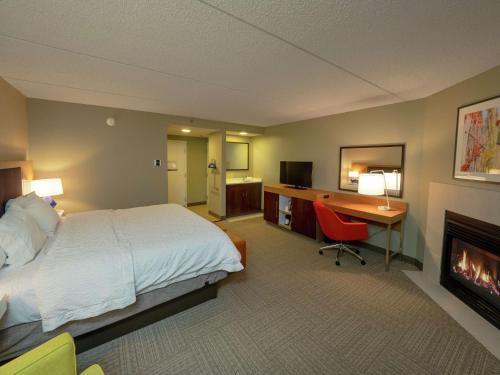 Hampton Inn Hazleton - image 6