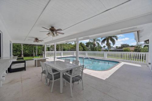Luxurious Home Near West Palm Beach Polo in Wellington, USA