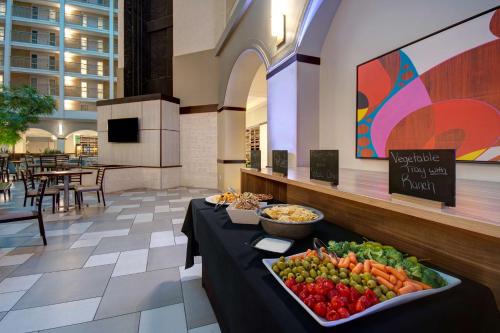 Embassy Suites by Hilton Jacksonville Baymeadows, Jacksonville (Foto 9)