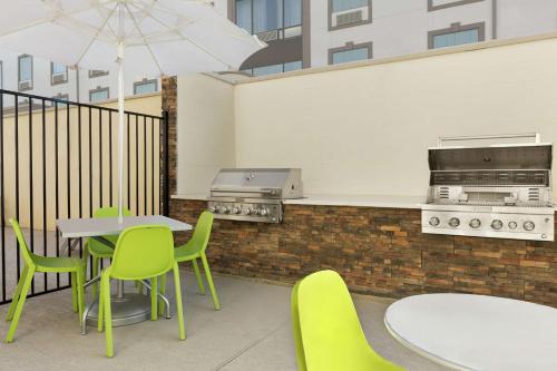 Home2 Suites By Hilton Houston-Pearland, Tx in Pearland, USA