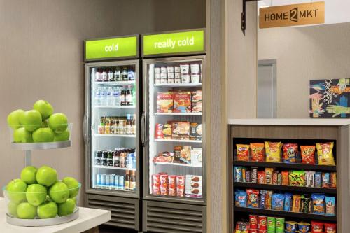 Home2 Suites By Hilton Houston-Pearland Tx - image 2