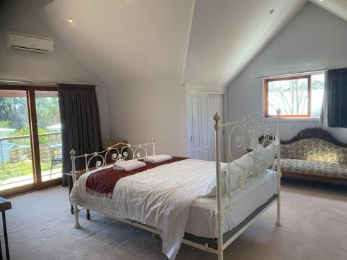 Superior Chalet image 2