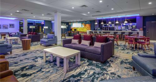 DoubleTree by Hilton Hot Springs - image 3