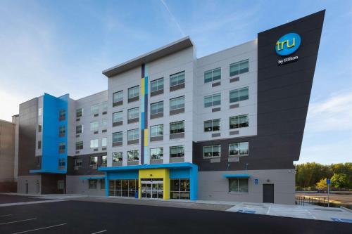 Tru By Hilton Eugene OR - image 11