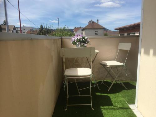 Appartement chaleureux avec garage & balcon au cœur de Gérardmer proche lac & pistes - FR-1-589-338 - image 2